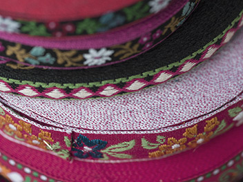 Bänder Barbara Leibl Dressing